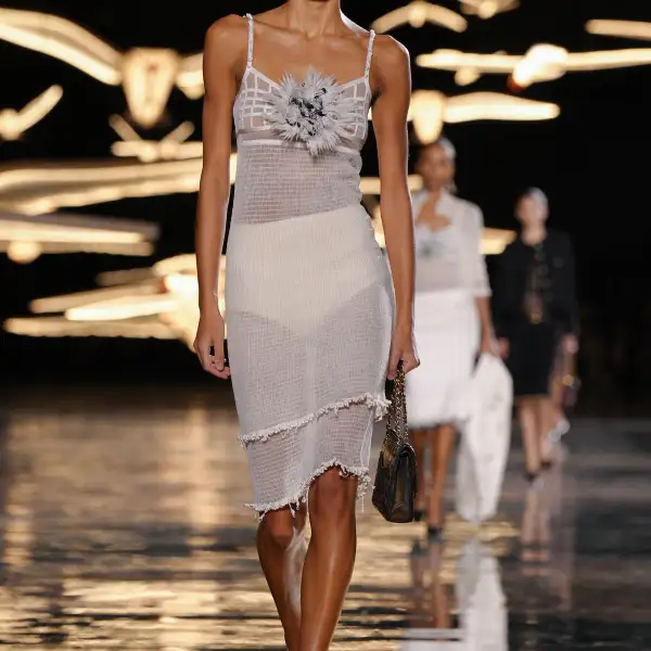 Chanel S27 001.jpg
