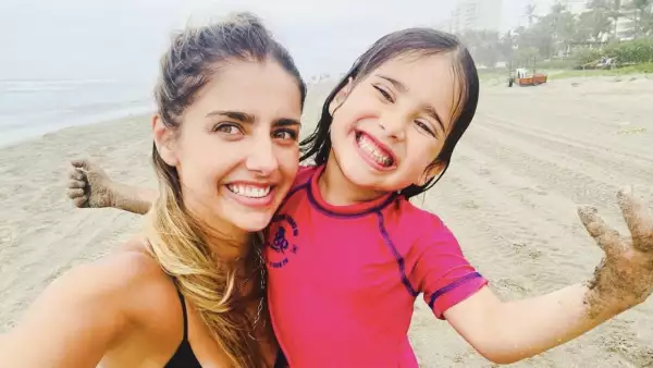 Michelle Renaud y su hijo Marcelo
