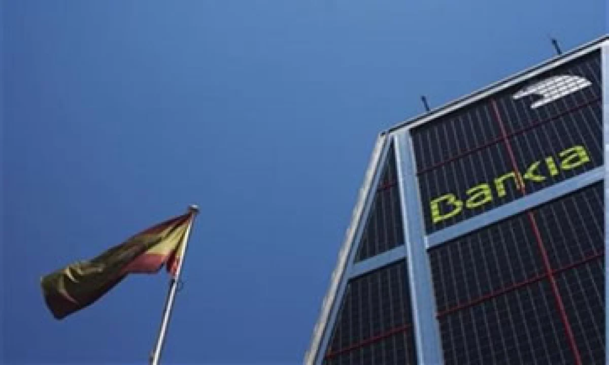 Bankia recibirá 17,960 mdd de la ayuda de Europa. (Foto: Reuters)