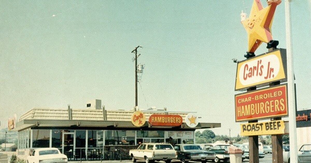 Carl's Jr. crece en México: 299 sucursales y estrategia premium
