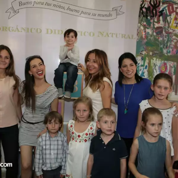 Inauguración `Aprendiendo a través del arte´