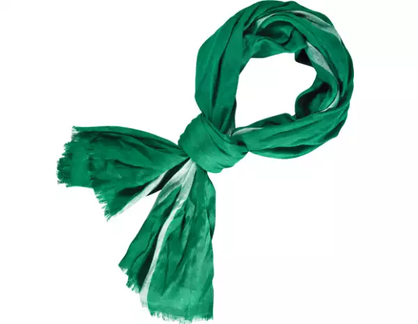 Foulard en algodón, $999, Antole France 86, Polanco.