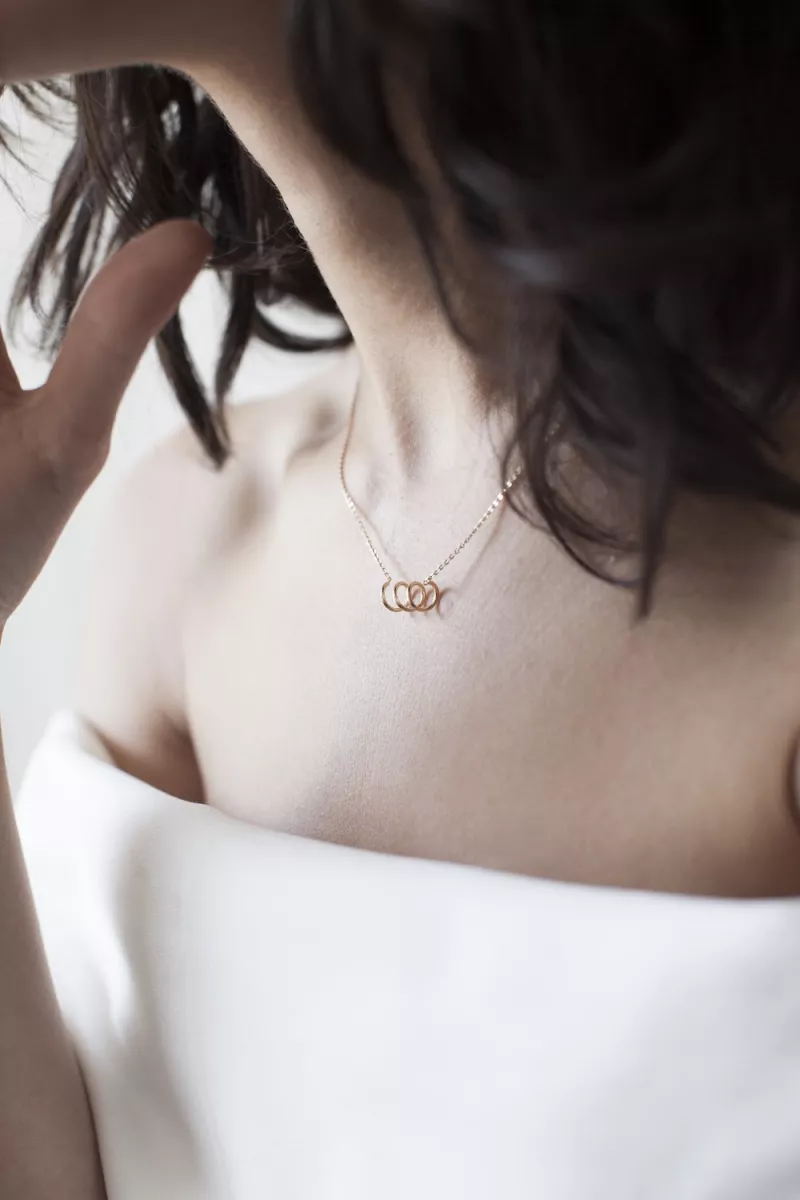 Collar Spiral mini dorado