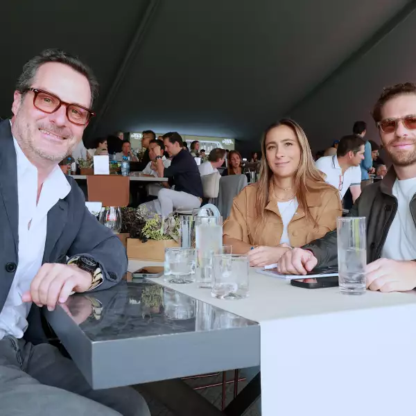 Rodrigo Conesa, Renata y José Tawil 
