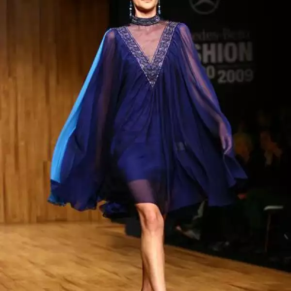 MF Pasarela Pedro Loredo