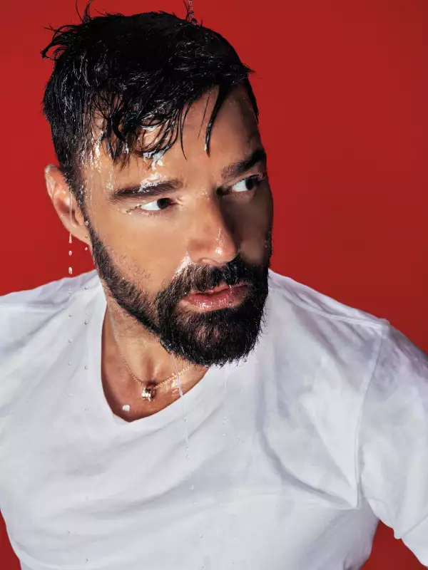 ELLE-267-Portada-RICKY-6.jpg