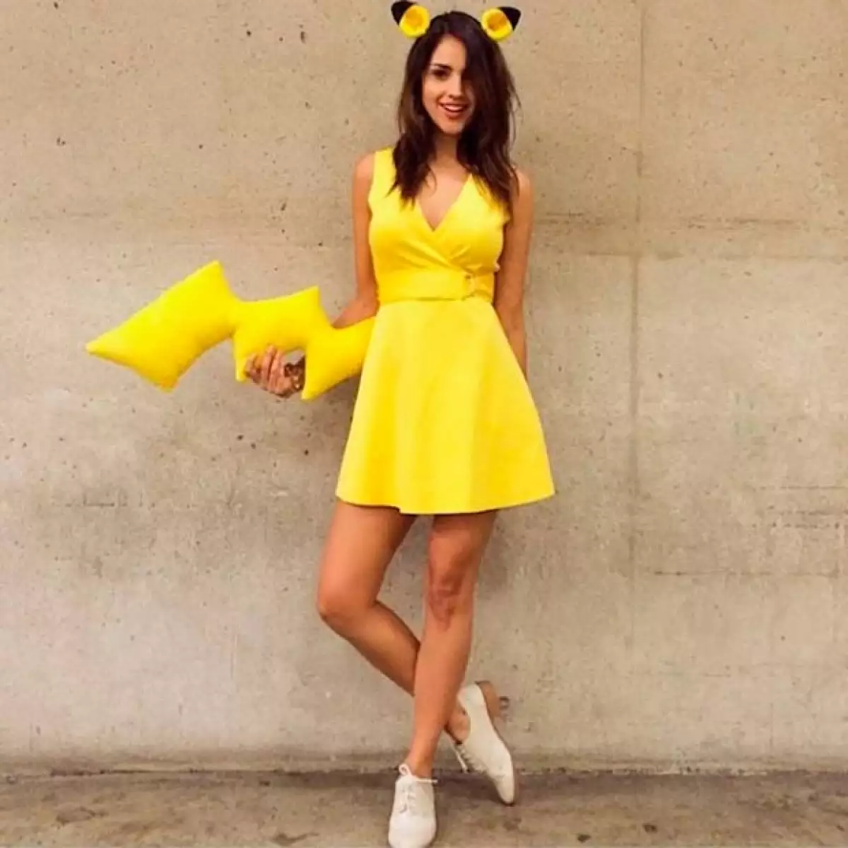 La actriz mexicana lució un disfraz del famoso personaje de "Pokemon" durante la reconocida convención de cómics, animación y ciencia ficción que se lleva a cabo en San Diego.