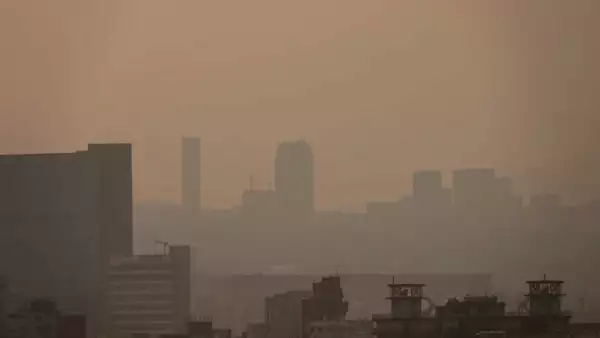 Doble Hoy No Circula 9 de enero 2026: qué autos no salen en CDMX y Edomex