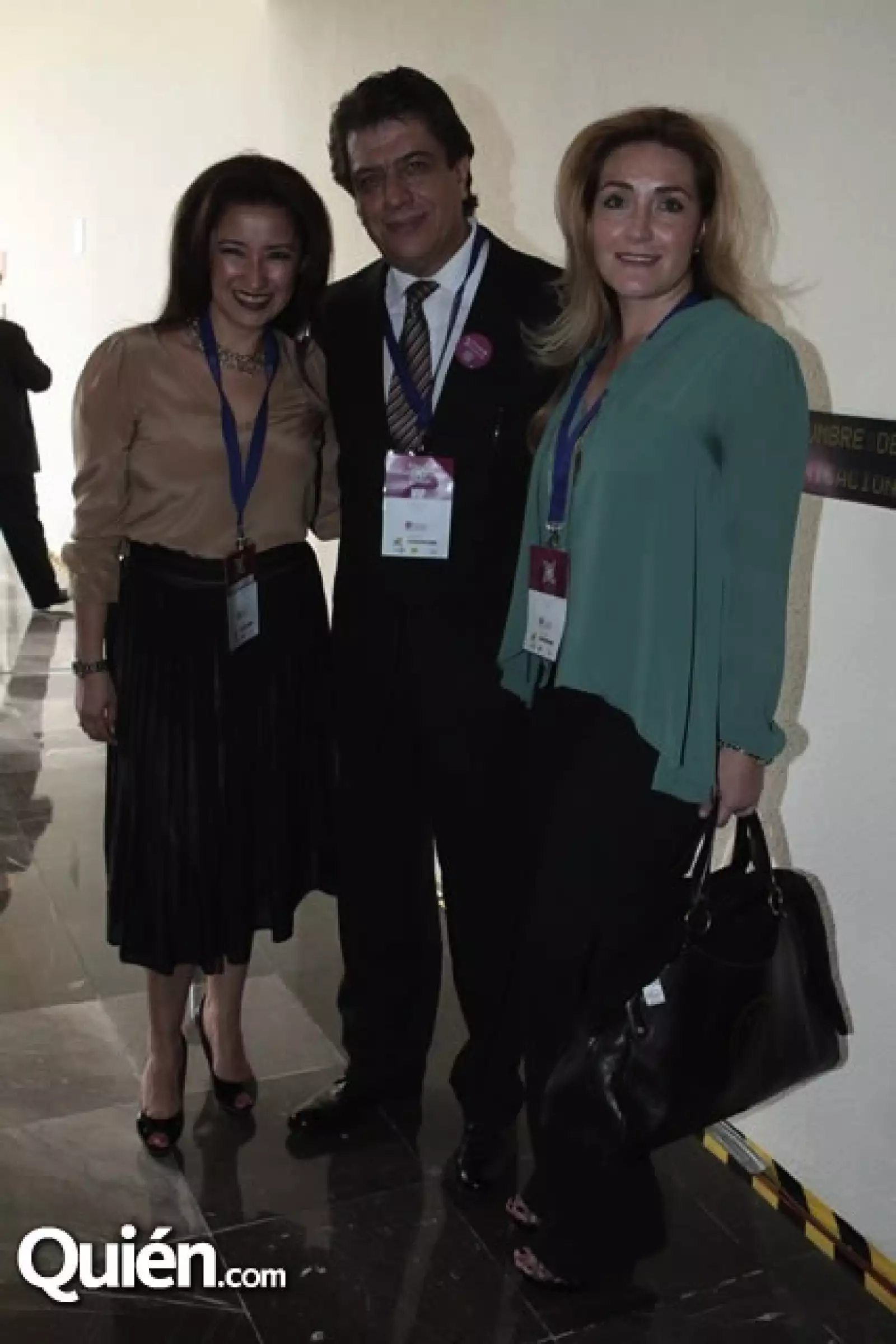 Renata Chales,Luis Miguel Carrasco,Paola Aboumrad