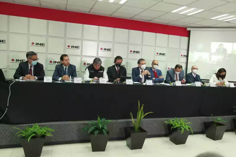 Consejeros electorales del INE