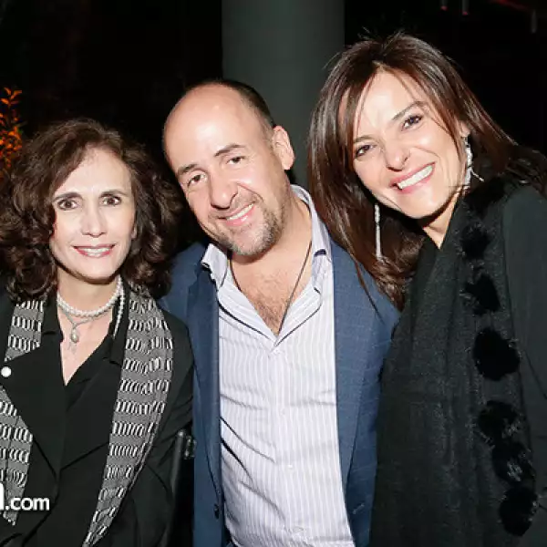 Claudia Azpiri,Raúl Saylors y Carol Hanono