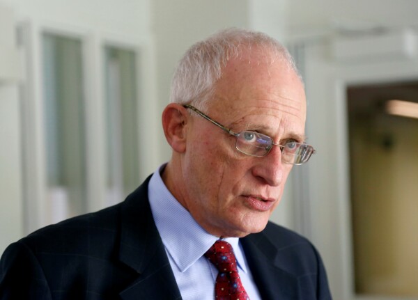 Oliver Hart