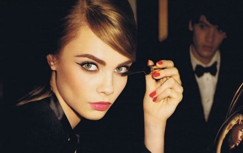 Cara como imagen de la mascara Baby Doll.