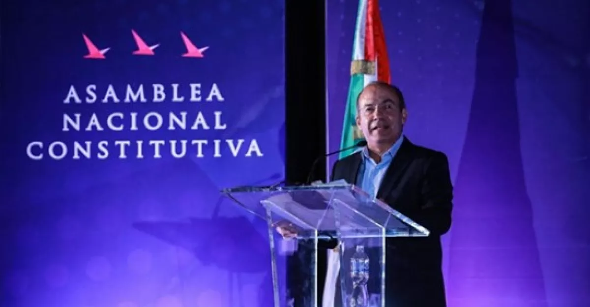 Felipe Calderón.png