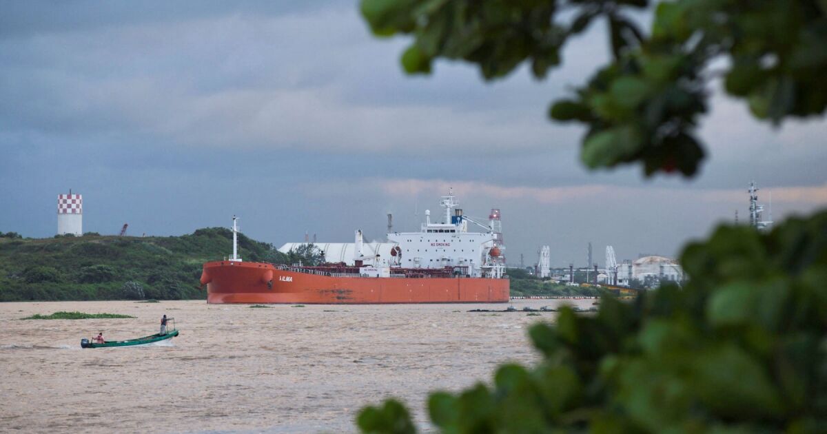 Pemex Raw, Amerika Birleşik Devletleri'ne ihracatta çöktükten sonra Küba'ya yönlendiriyor