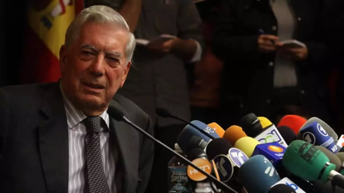 vargasllosa-politica