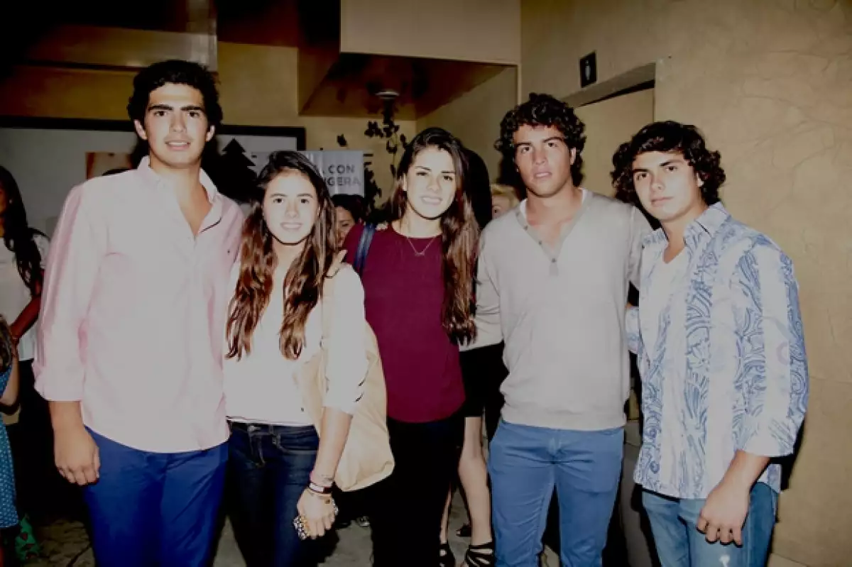 Nicole, Paulina, Iñaki y Alejandro.