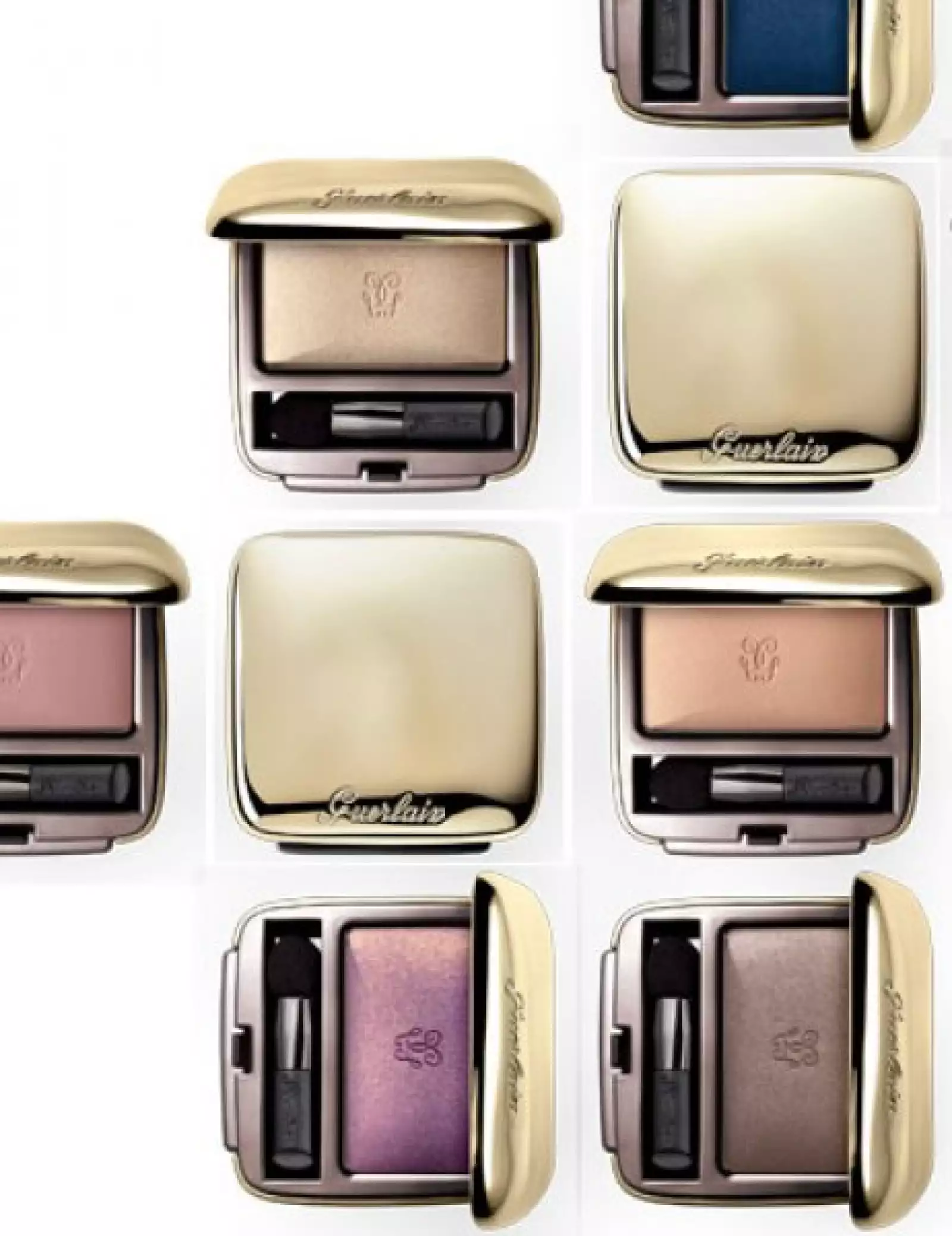 GUERLAIN, sombras de un sólo color. Con acabado satinado y de larga duración, disponibles en diferentes tonos.