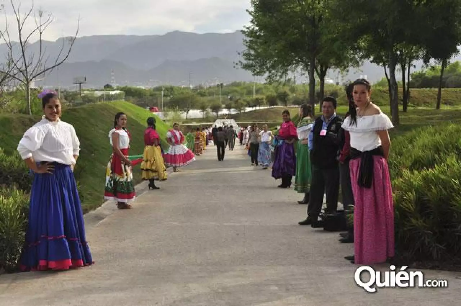 Inauguración del Paseo de la Mujer