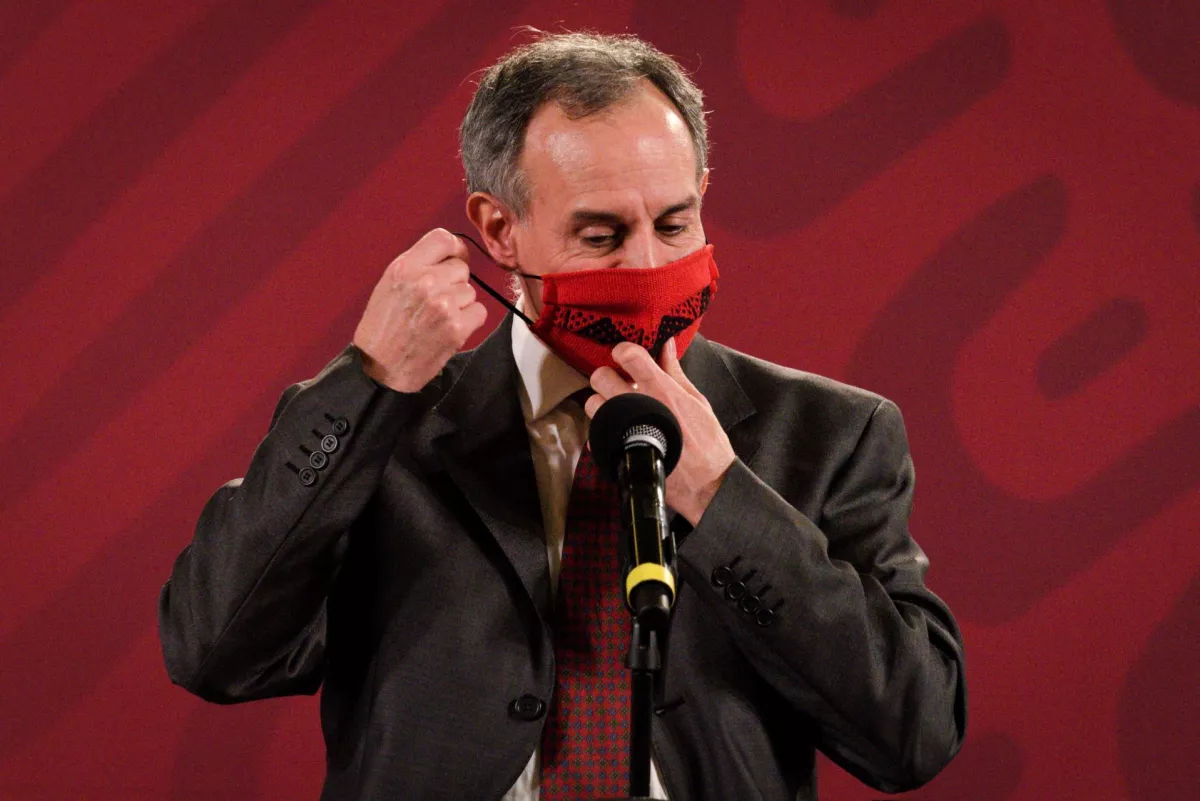 Hugo López-Gatell se aisló luego de que AMLO diera positivo a COVID-19.