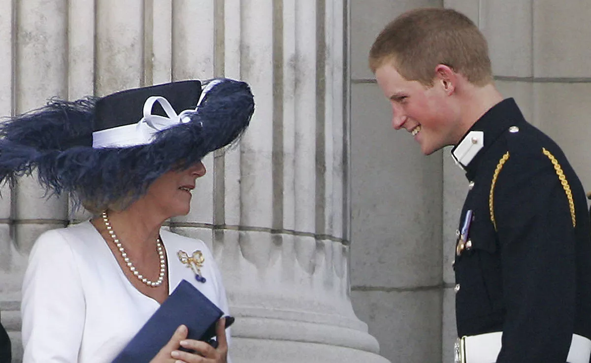 60th Anniversary Of End Of WWII - Buckingham Palace Flypast