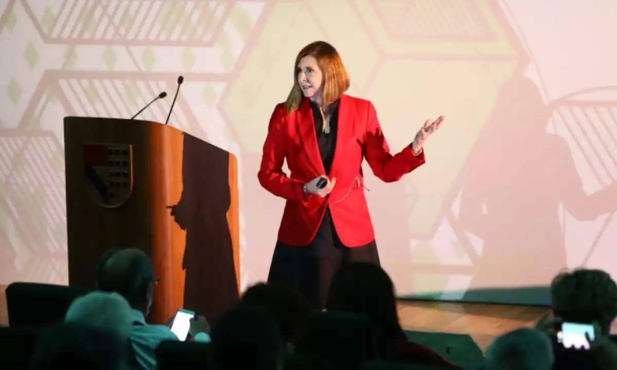 Yvette Mucharraz, desertar no es una opción para las mujeres