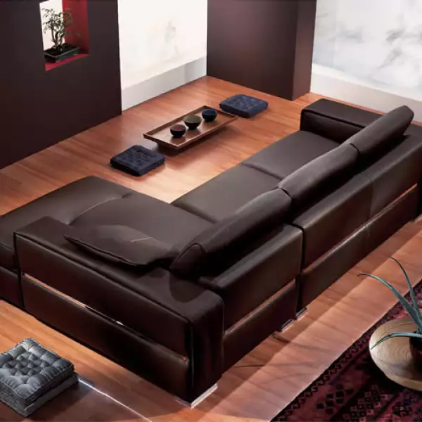 Un sillón grande para ver el fut con los cuates no puede faltar y para que tu sala de televisión quede completa te recomendamos que compres cojines o sillones individuales. Cuando no tengas visitas...