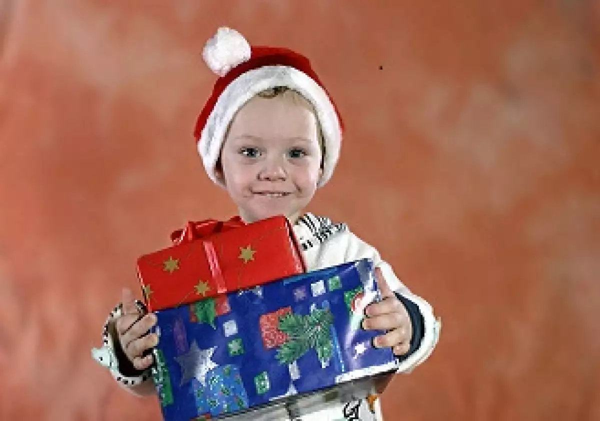 Antes de que tu hijo haga la lista a Santa dile que siga las recomendaciones de la Condusef.   (Foto: Photos to Go)