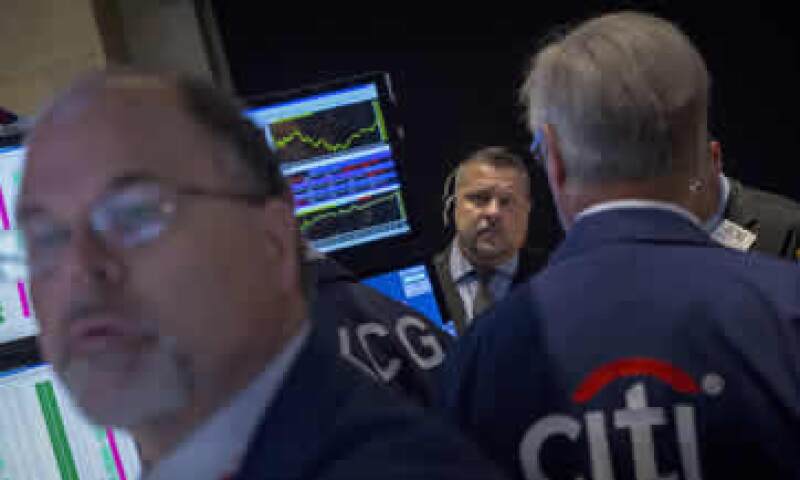 El Nasdaq Composite ganaba 0.34% a 4,646.17 unidades. (Foto: Reuters )