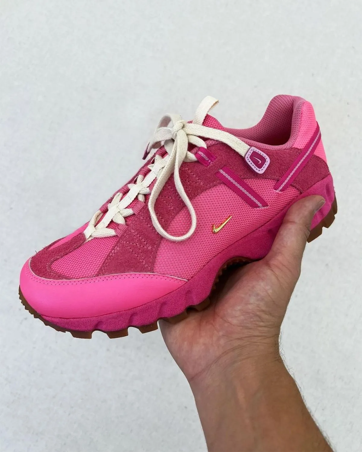 jacquemus-nike-tenis.jpg