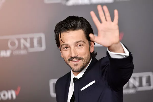 Diego Luna