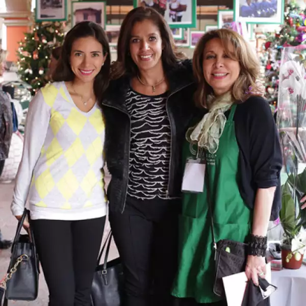 Diana Hernández,Luli Herrera y Clara Poumian