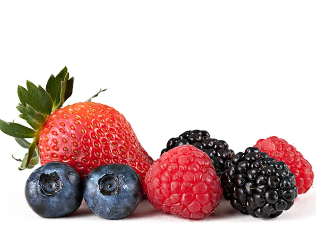 Las fresas contienen muchísimos antioxidantes que ayudan a mantener la piel sana e hidratada.