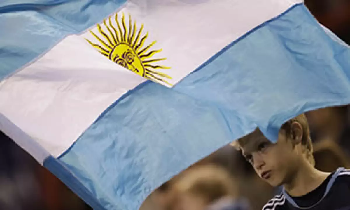 La firma podría cortar la calificación del país sudamericano a la categoría Caa. (Foto: AP)
