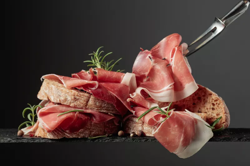 Consumo de carnes frías crece en México y desplaza a proteínas como la de res por su precio