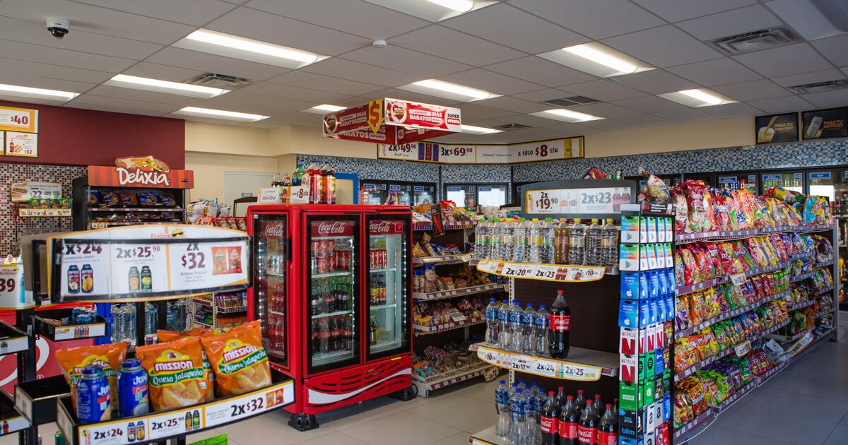 FEMSA, OXXO'ya yapılan yatırımınızı iki katına çıkarın ve uluslararasılaşmasına işaret ediyor