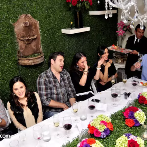 Alejandra Coppel presenta La Vie en Rose en la Boutique Cafe Maison des Fleurs