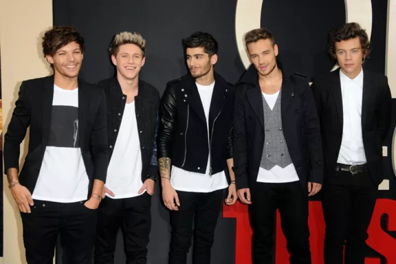 Liam, Harry, Niall, Zayn y Louise ocupan el primer lugar de la lista de menores de 30 años con más ingresos, lograron desplazar a Daniel Radcliffe.