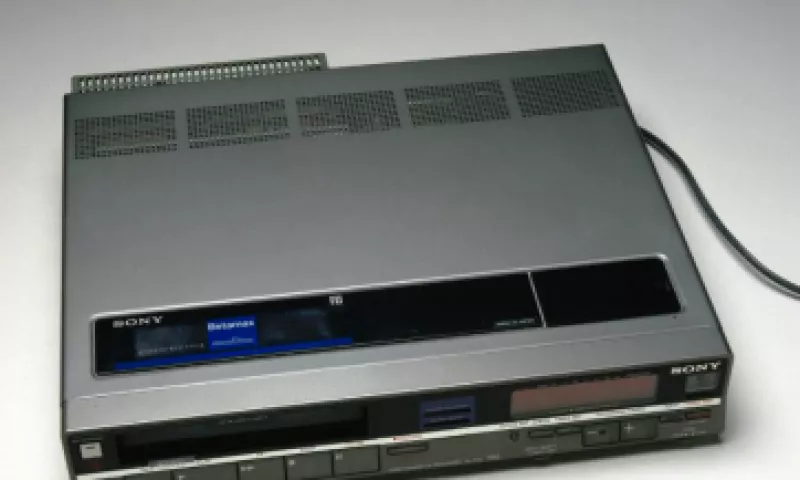 Cuarenta años después de que fue introducido por primera vez, Sony finalmente va a sacar al Betamax de circulación. (Foto: Getty Images)