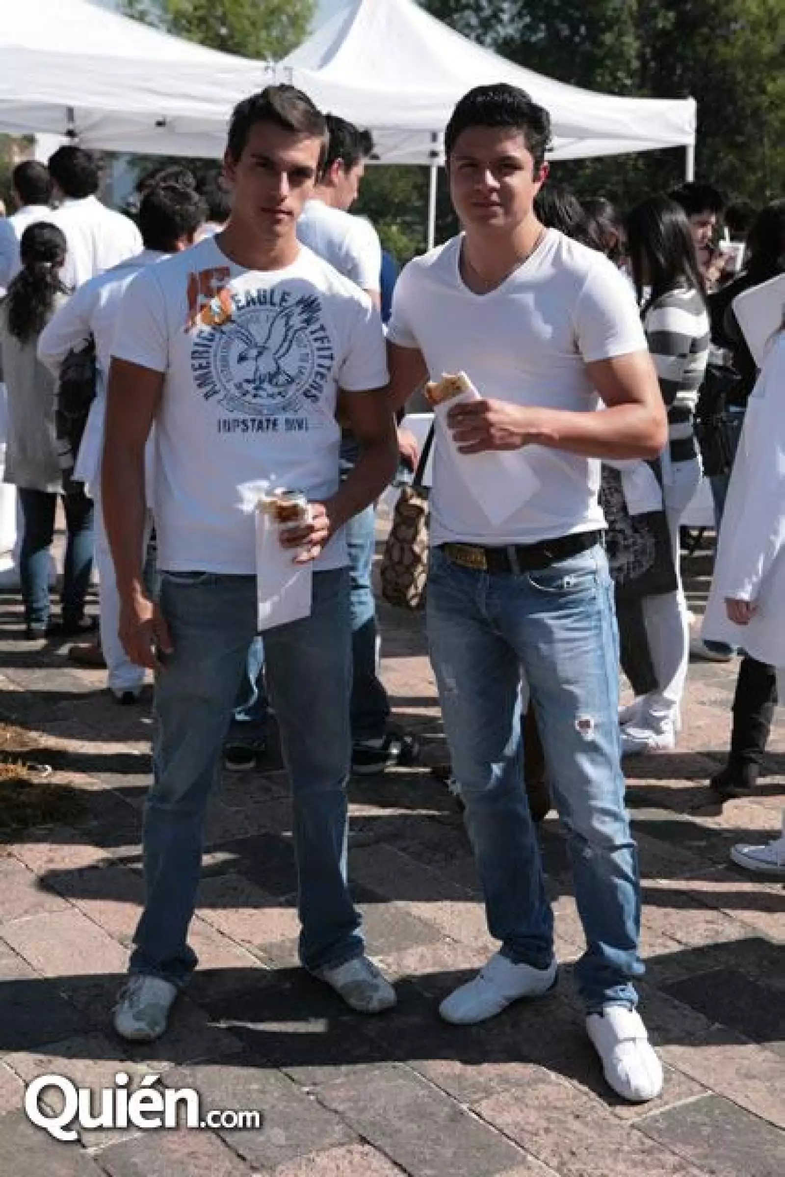 Bernardo Coronado,Ivan Leon