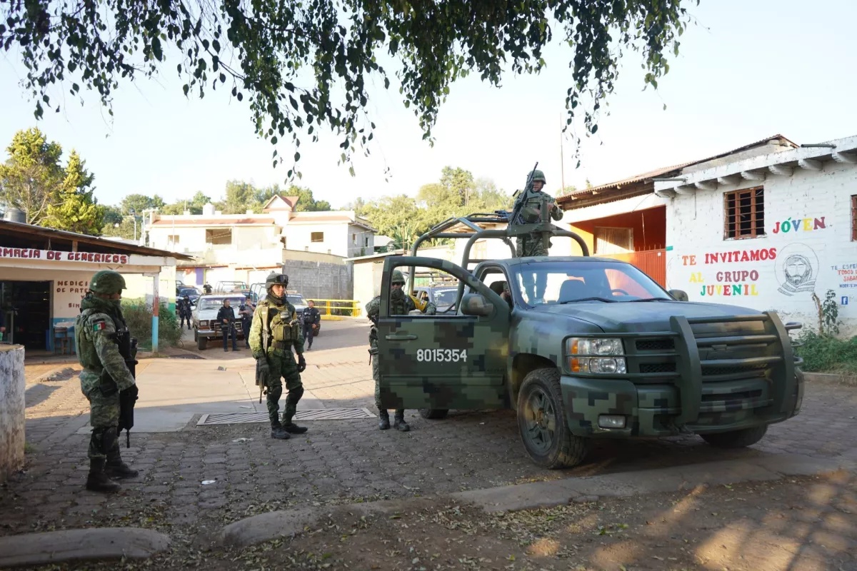 Militares en México