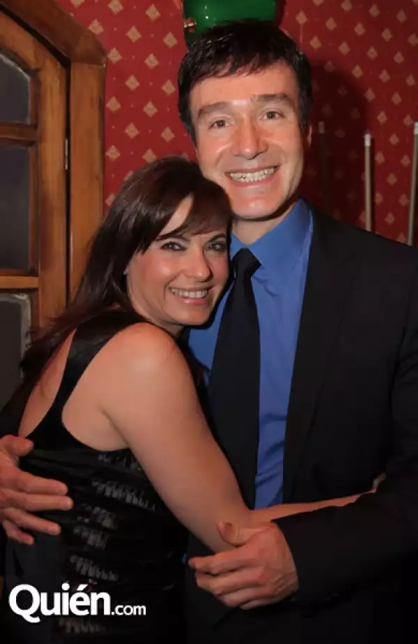 Yolanda Ventura con su novio Odiseo Bichir.