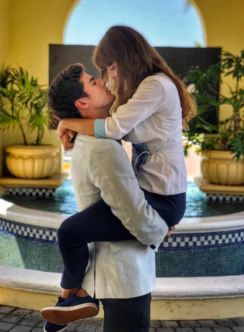 Michelle Renaud y Danilo Carrera