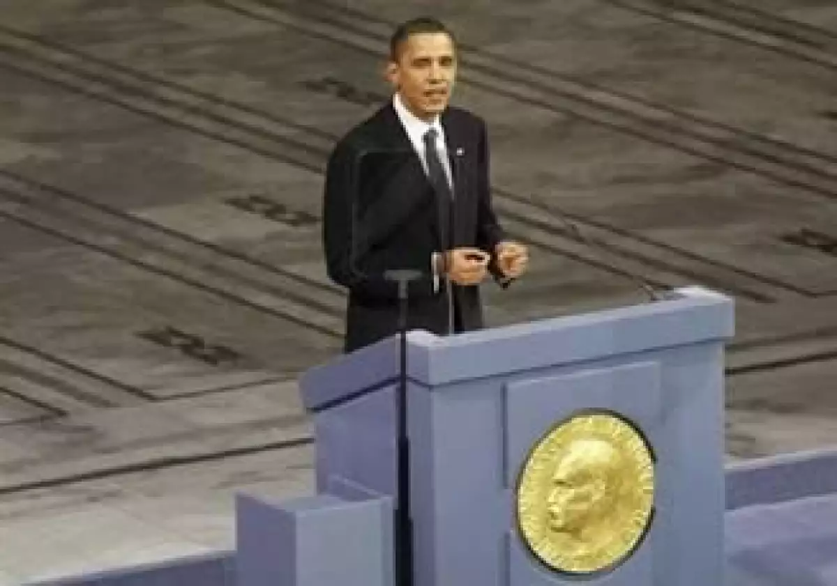 Barack Obama recibió el jueves el galardón en una ceremonia en Noruega. (Foto: Reuters)