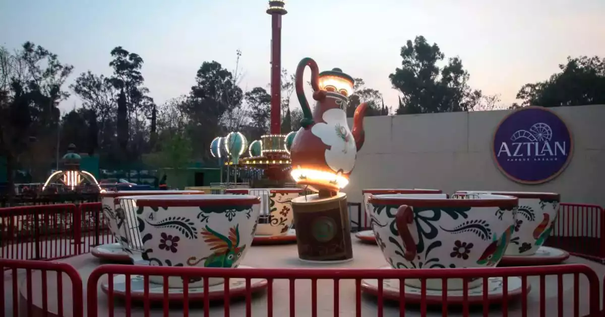 parque aztlan apertura