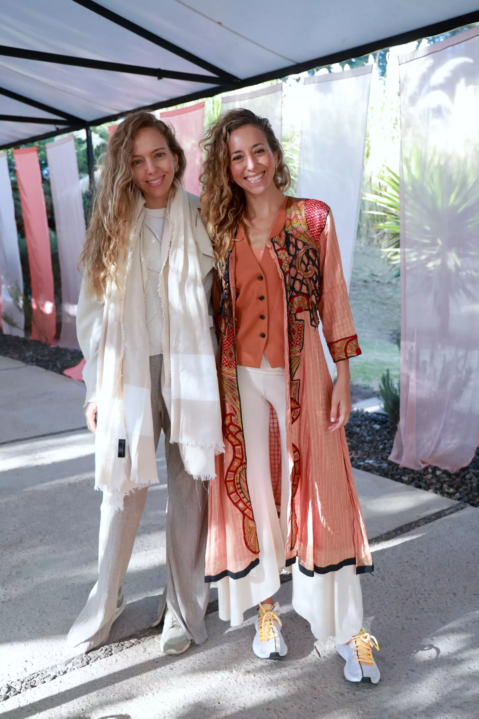 Paula y Dafne Schilling 