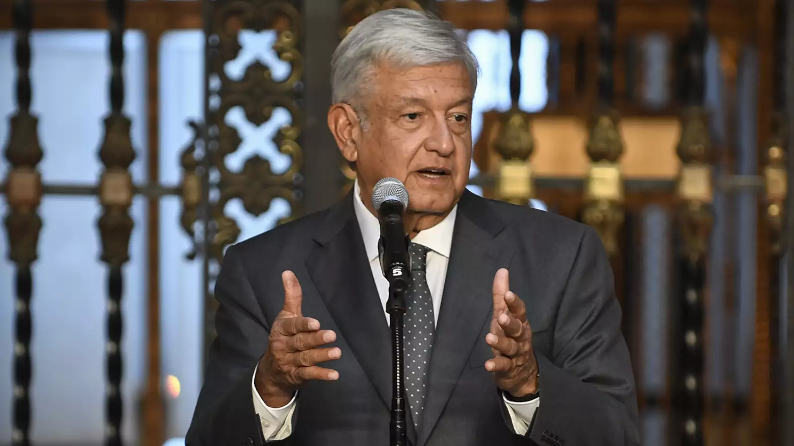 AMLO