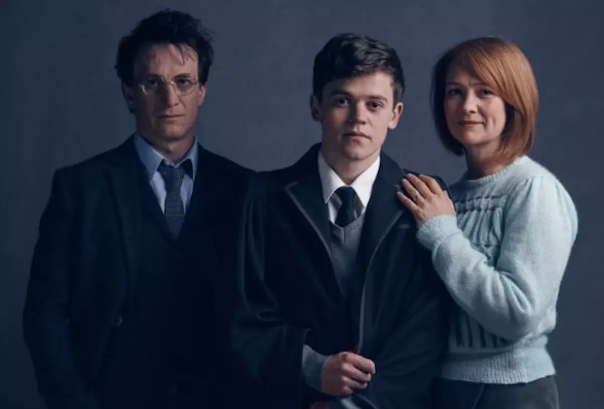 Las primera fotos de los personajes que aparecerán en esta obra de teatro que continúa la saga de los libros y películas, ya han surgido en Internet.