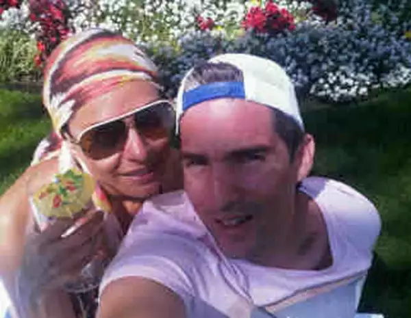 Galiela Montijo y Fernando Reina lucen muy contentos en su luna de miel.