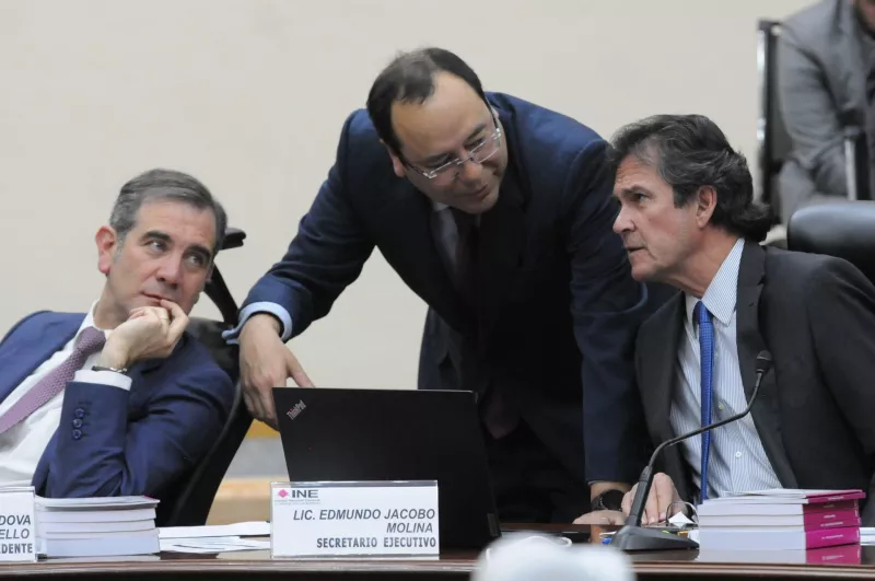 Lorenzo Córdova, Ciro Murayama y Edmundo Jacobo